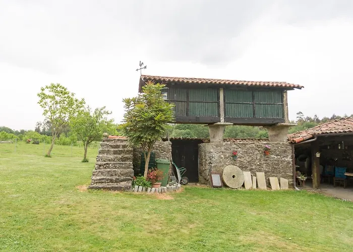 אתר נופש Casa Da Ponte De Penas מלידה