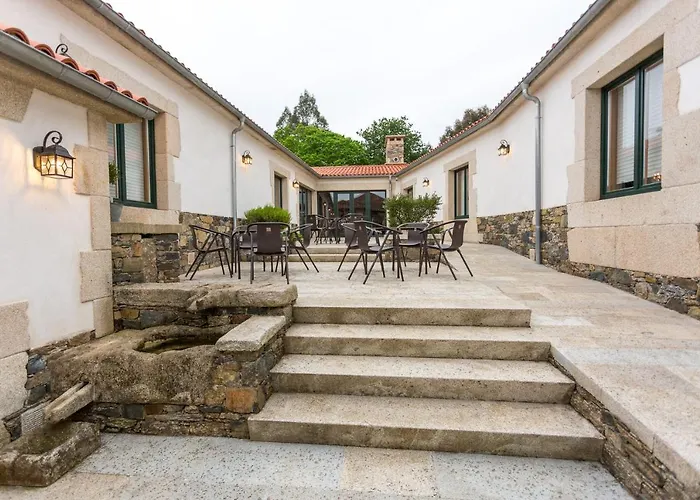 אתר נופש Casa Da Ponte De Penas מלידה
