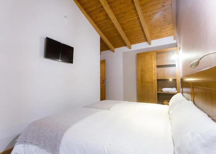 Casa Da Ponte De Penas * Melide